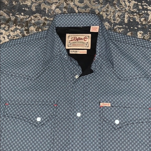 Rafter C pearl snap dress shirt - Picture 2 of 4